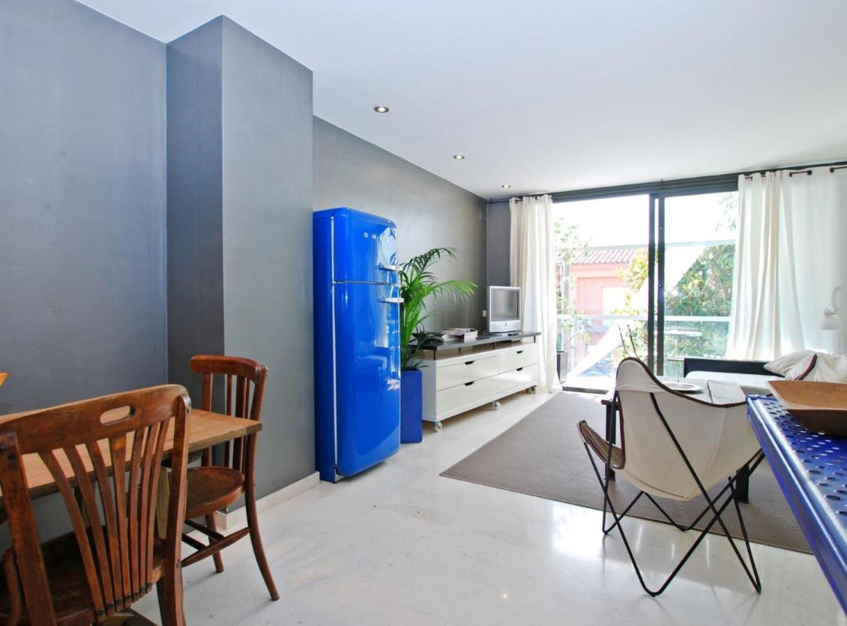 Blue Fridge Apartmen - Blue Fridge Apartmen - Ideal For Couples, Near Beach And Well Connected Lejlighed Vilassar De Mar Eksteriør billede