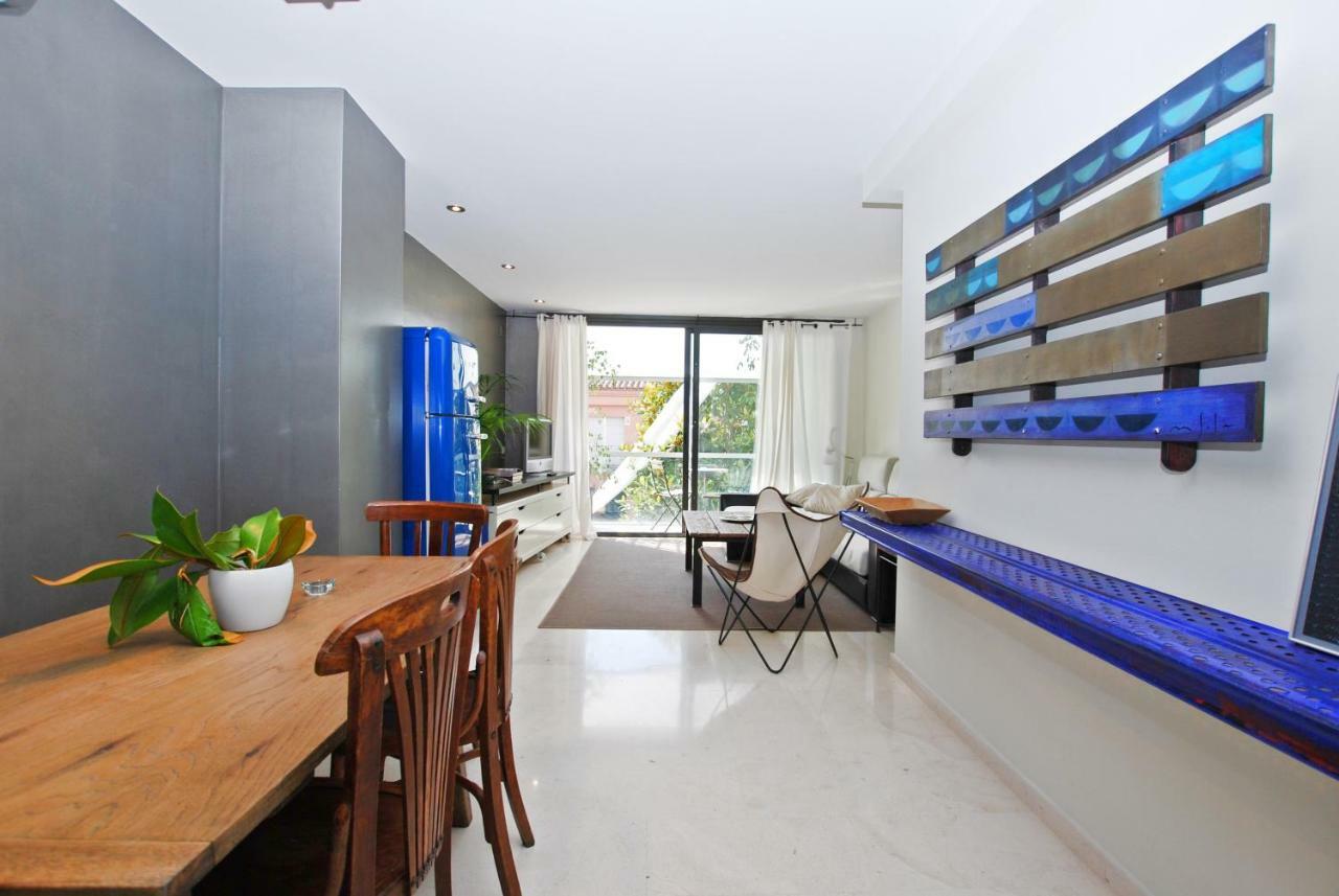 Blue Fridge Apartmen - Blue Fridge Apartmen - Ideal For Couples, Near Beach And Well Connected Lejlighed Vilassar De Mar Eksteriør billede